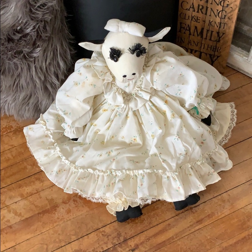 Cow decor
